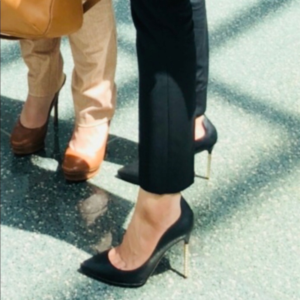 Valentino Nappa Pump - image 6